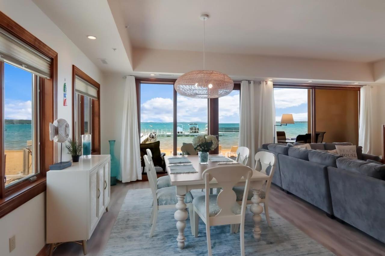 Sugar Beach Villa 1012 Luxury Waterfront Condo Traverse City Ngoại thất bức ảnh